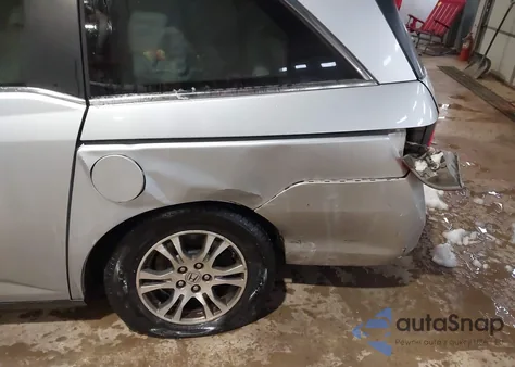 2013 Honda Odyssey Ex-L z USA, uszkodzony, nr VIN 5FNRL5H68DB080045